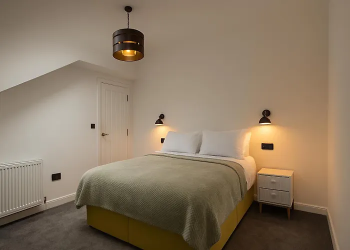 Kehoe'S Penthouse Near Etihad Stadium & Coop Live Arena Sleeps 4